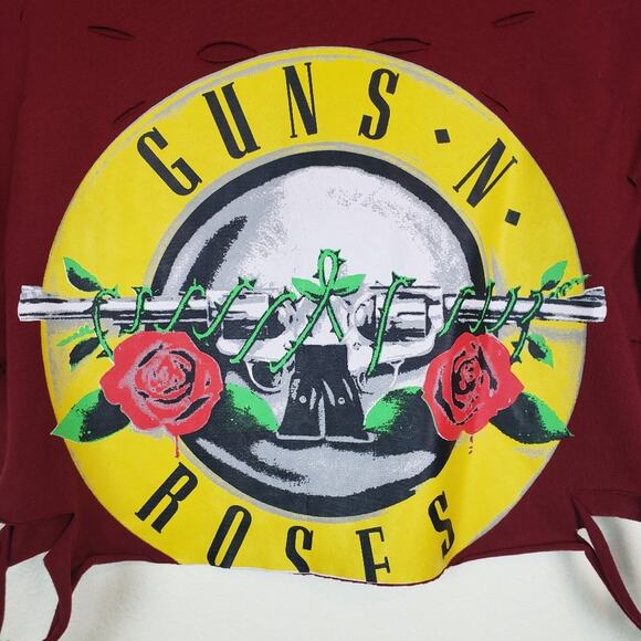 Guns N Rose's | Cropped Top Graphic T, Size L - Picture 4 of 5
